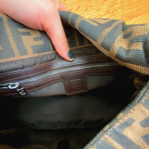 Vintage Fendi Zucca Mamma Baguette Rare Find!! - Picture 2 of 12